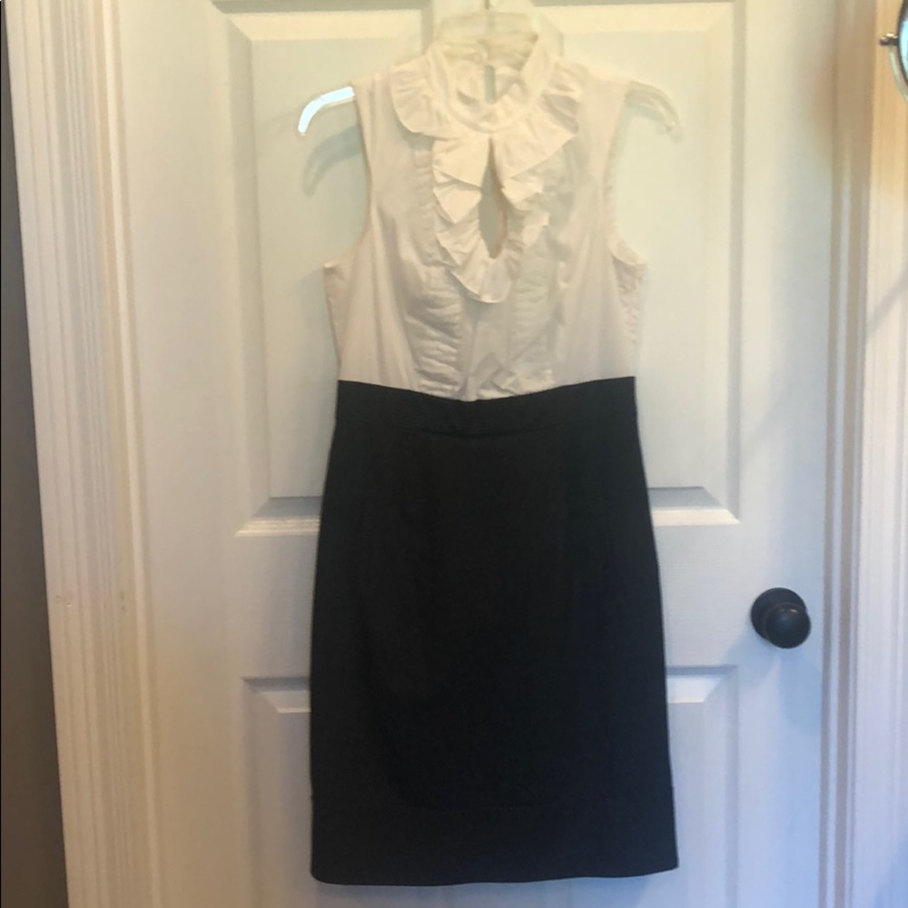 Max n Cleo sleeveless dress size 6
